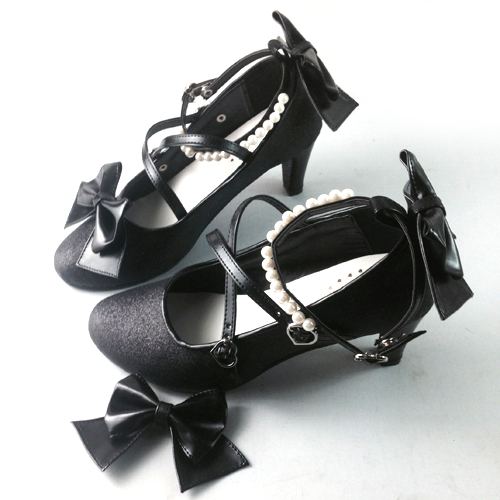 Black & 6.5cm heel