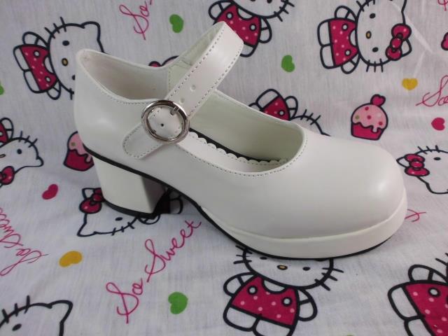 Matte white & 4.5cm heel + 1cm platform