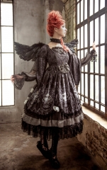 The Ann of April -Vanessa- Gothic Lolita OP Dress