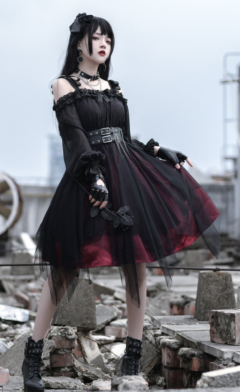 Gothic shop princess dress