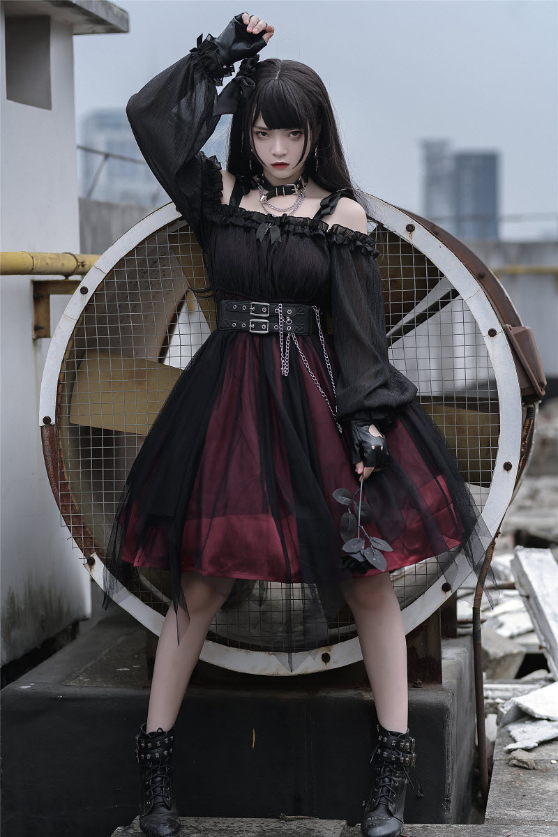 Dark Lolita Models